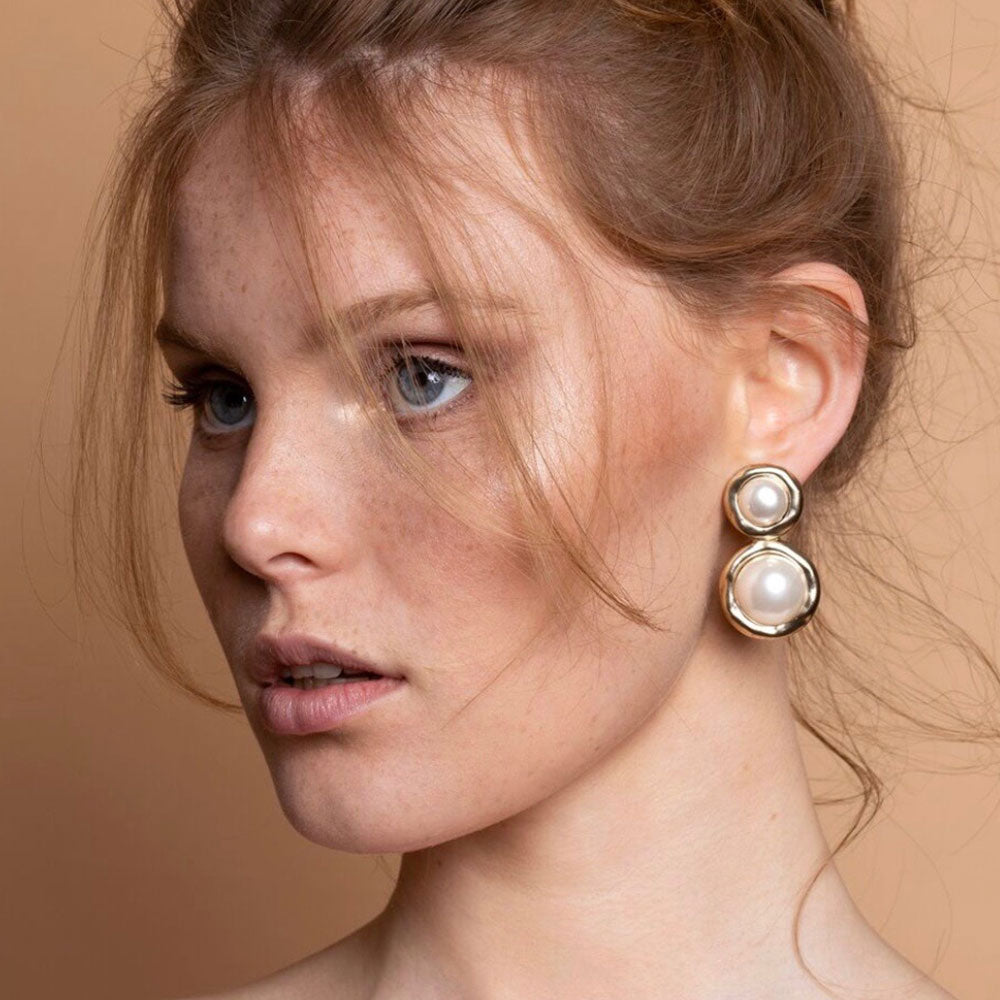 Kitte Pearl Affair Earrings Gold worn by model